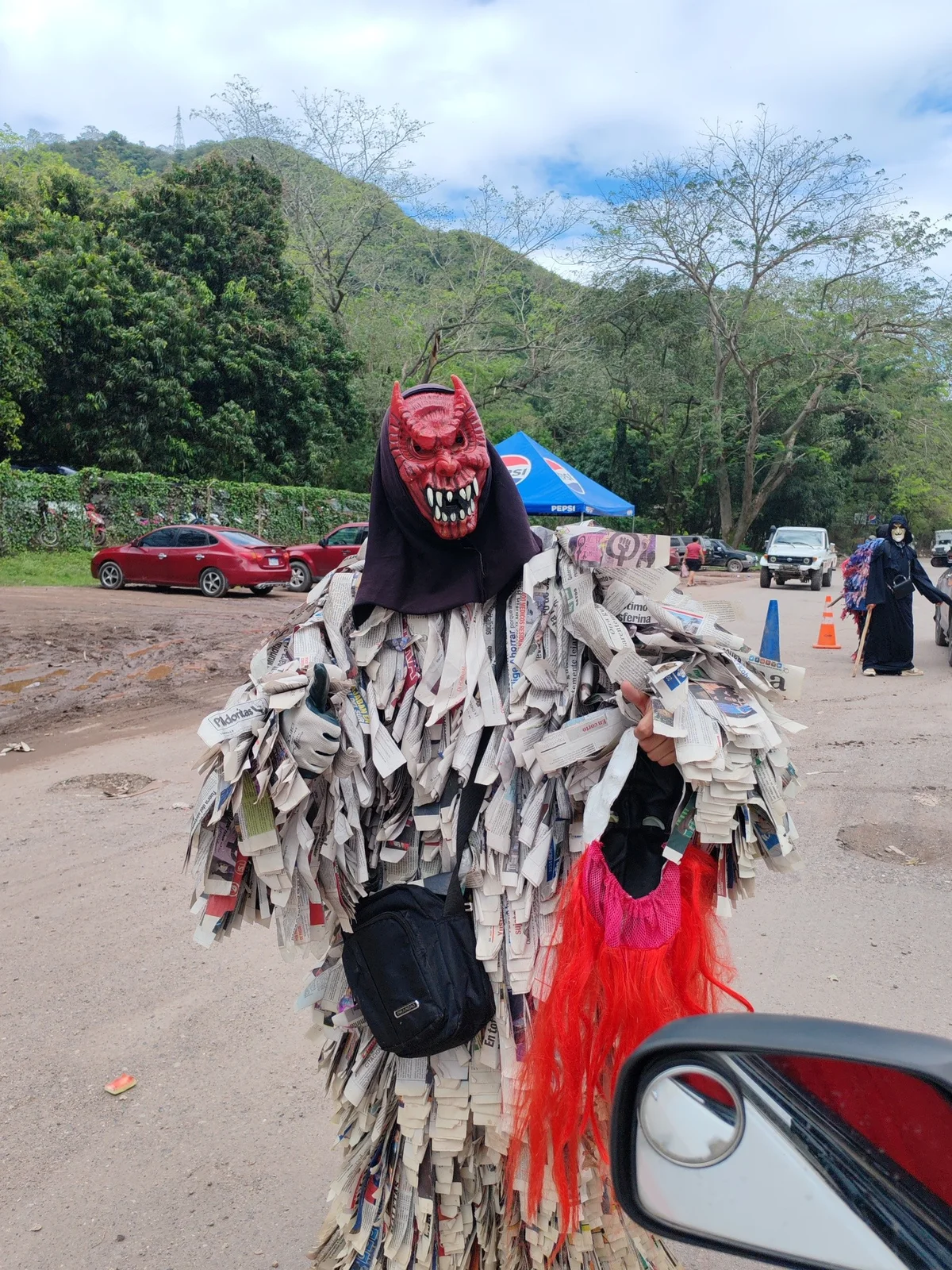 Los personajes que nunca faltan en Semana Santa